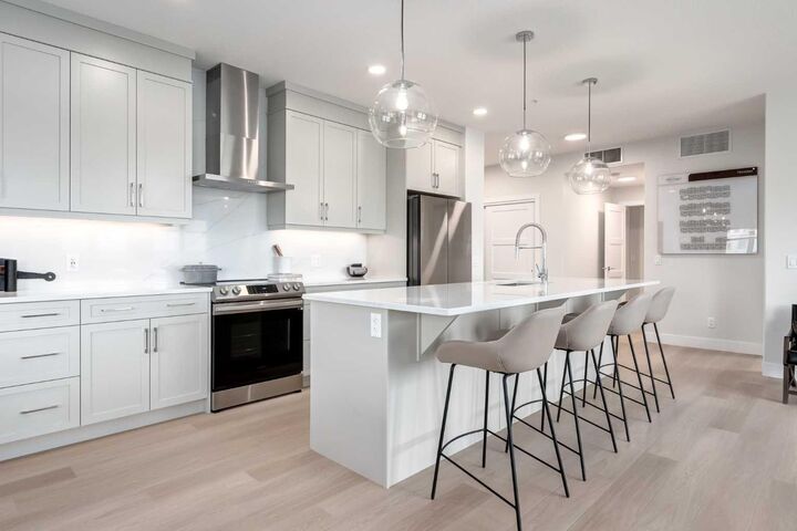 Property Photo: 110 Greenbriar Place NW 1307 AB X0X 0X0