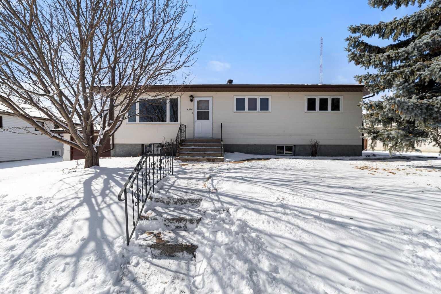 Property Photo: 4926 49 Street AB T0B 2L0