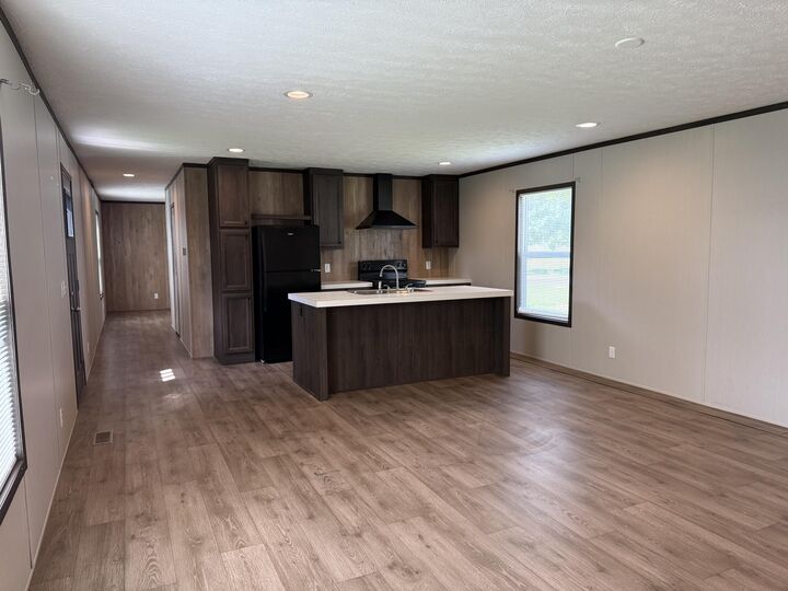 Property Photo:  214 4th St.  LA 70648 