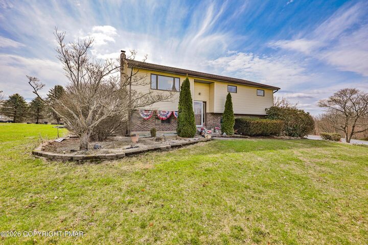 Property Photo:  7580 Kings Highway  PA 18066 