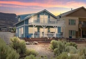 Property Photo: 958 River Drive SW WA 98848