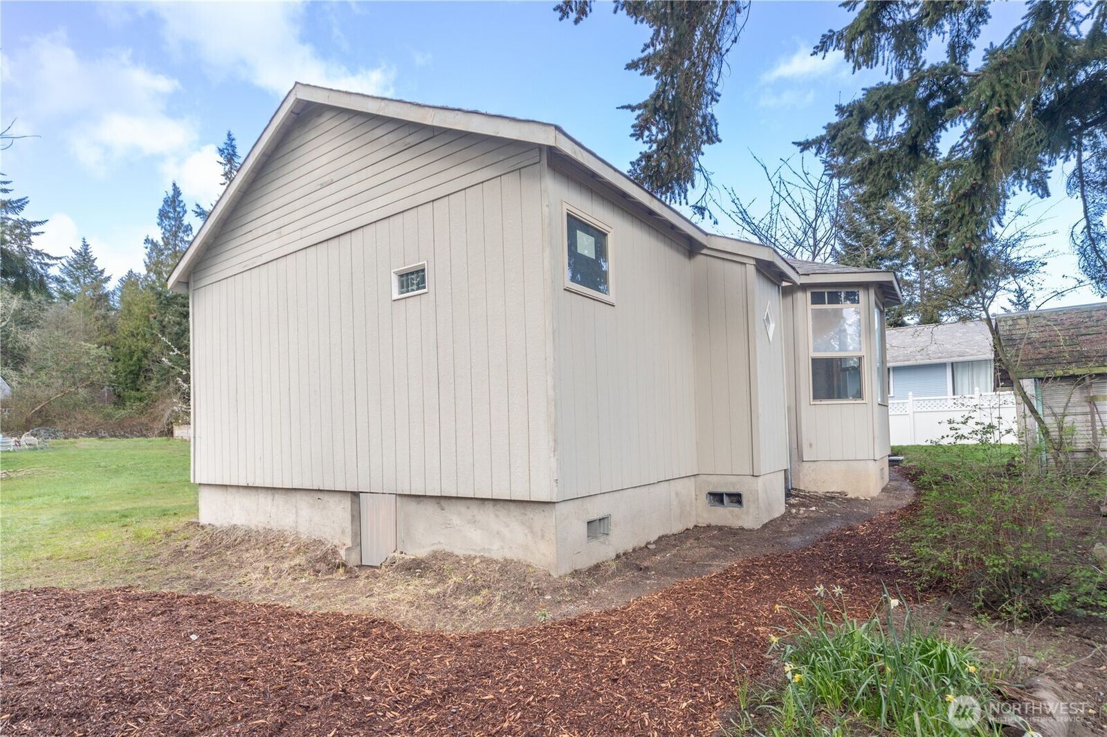 Property Photo:  1300  21st Street  WA 98368 