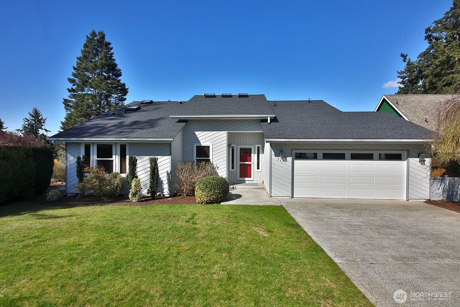 Property Photo: 2471 Soundview Drive WA 98260
