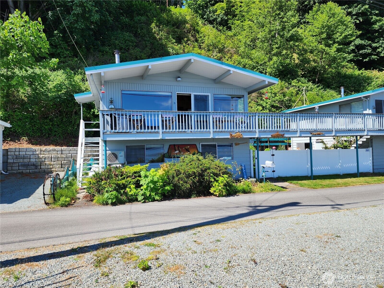 Property Photo: 3202 Shoreline Drive WA 98282