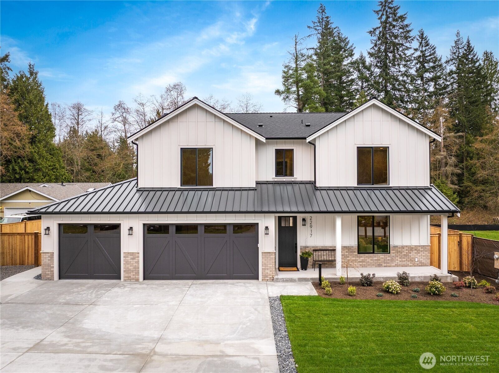 Property Photo:  22917  102nd Avenue SE  WA 98077 