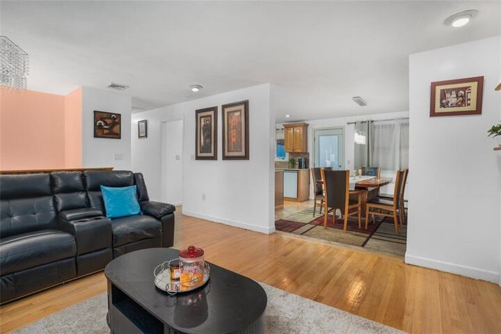 Property Photo:  3 Vineland Avenue  RI 02911 