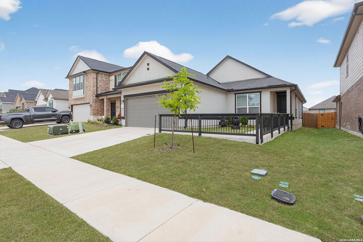 Property Photo:  223 W West Granite Shores  TX 78006 