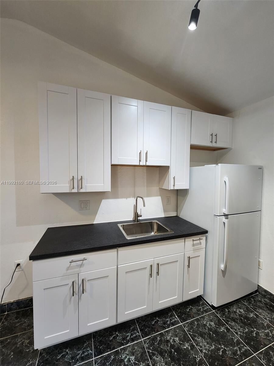 Property Photo: 1916 Coolidge St 1 FL 33020