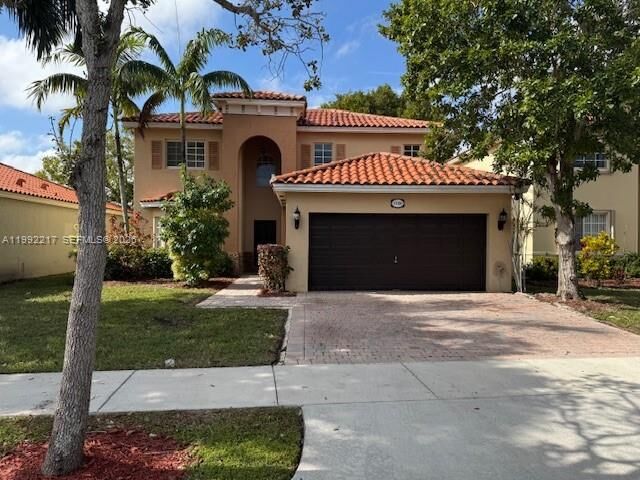 Property Photo:  1720 NE 35 Avenue  FL 33033 