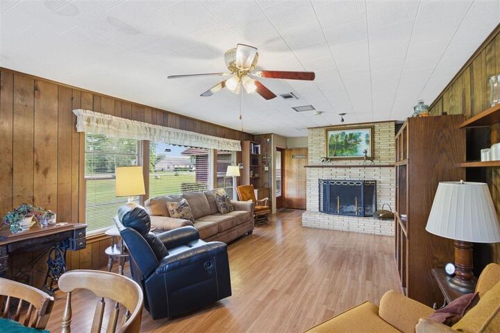 Property Photo: 805 Goss Road LA 70669