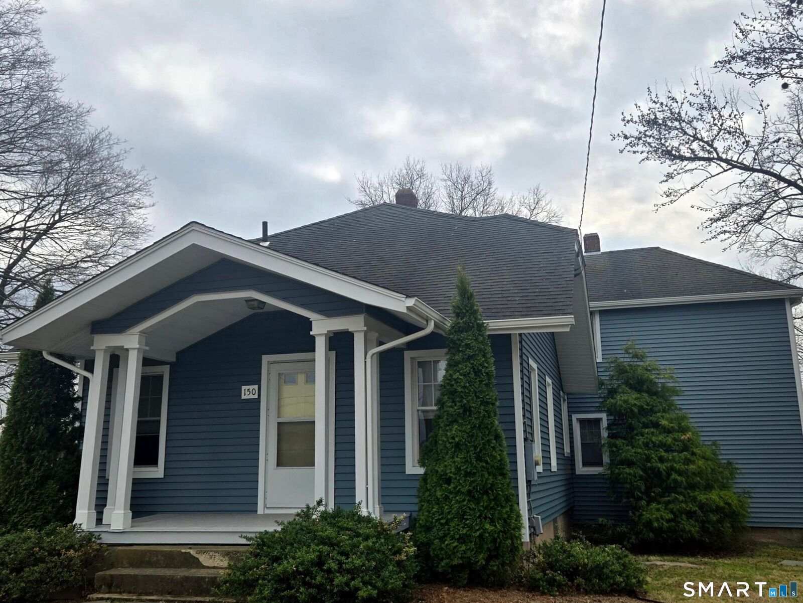 Property Photo:  150 Spencer Street  CT 06040 