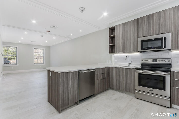 Property Photo:  1990 Bronson Road #4  CT 06824 