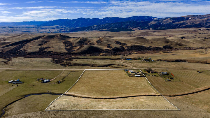 Property Photo:  55 Columbus Road  WY 82836 