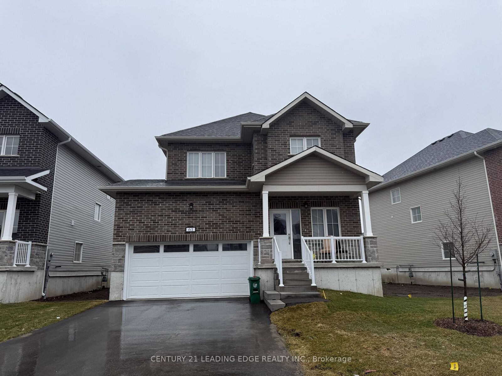 Property Photo:  61 Bradden Crescent  ON K8N 0T8 