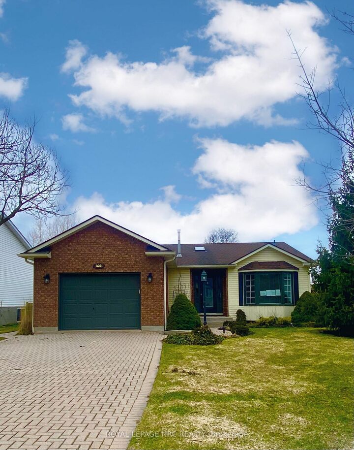 Property Photo: 3681 Sussex Lane ON L0S 1S0