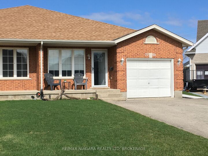 Property Photo: 7701 Cortina Crescent ON L2H 3B4