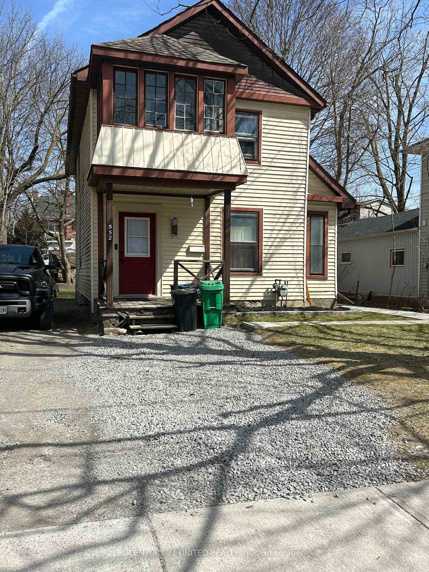 Property Photo:  552 Bethune Street  ON K9H 3Z5 