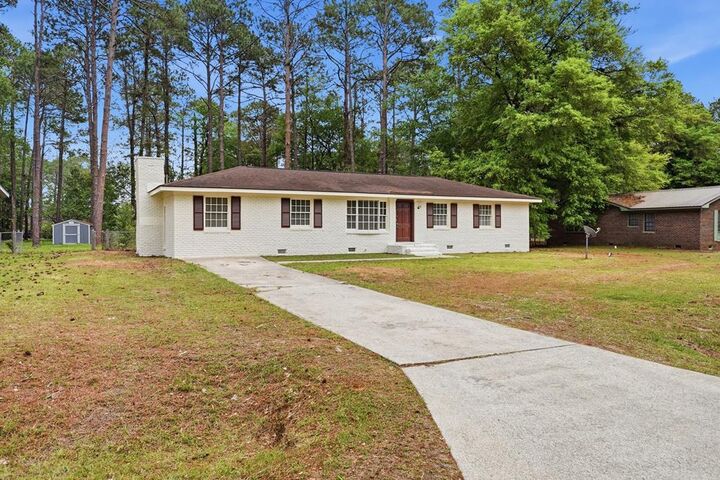 Property Photo:  2116 Kirkwood Rd  GA 31721 