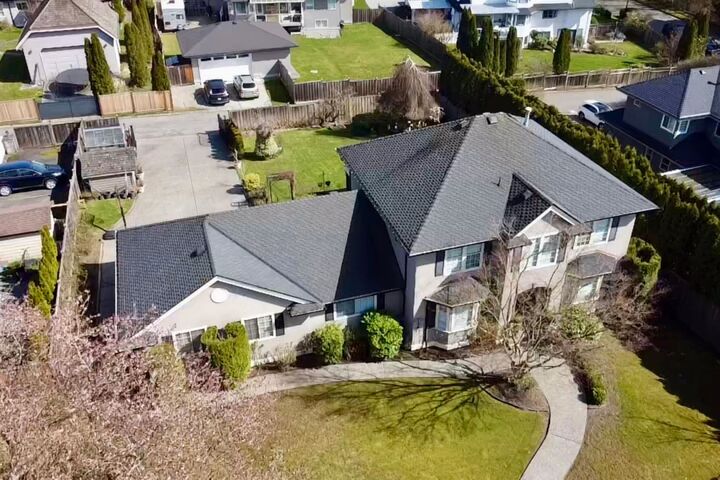 Property Photo: 7930 144 Street BC V3W 1K1