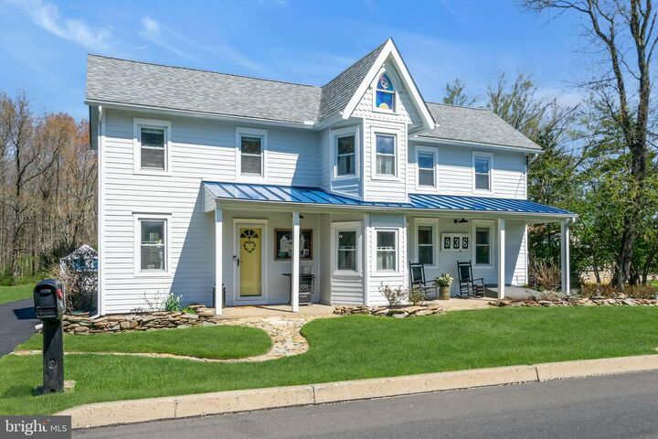 Property Photo:  936 Big Oak Road  PA 19067 