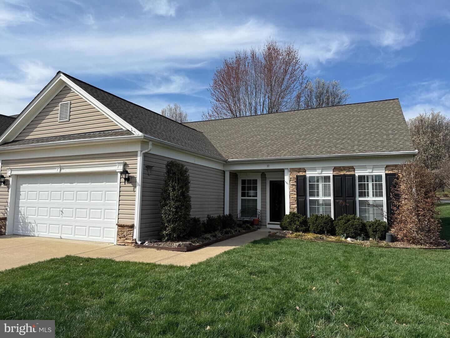 Property Photo: 31 Dayton Circle VA 22406