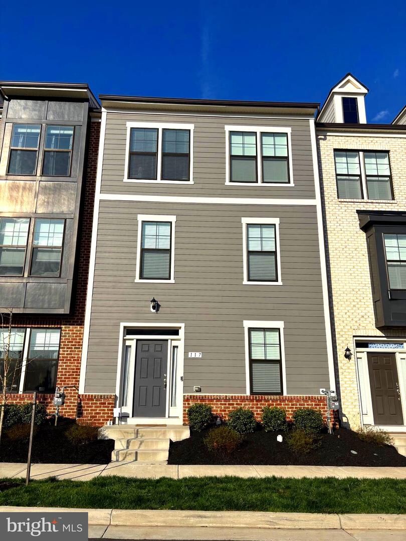 Property Photo:  117 Beatson Street  VA 22401 