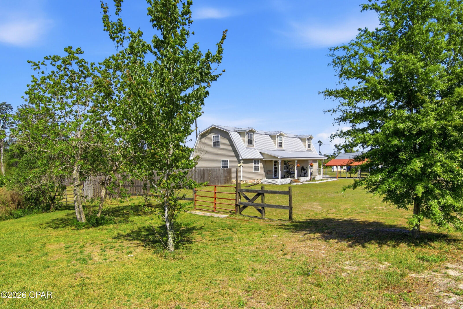 Property Photo: 4421 Mill Bayou Road FL 32404