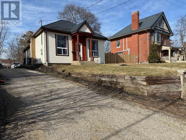 Photo de la propriété:  276 12th Street  ON N4N 1V3 