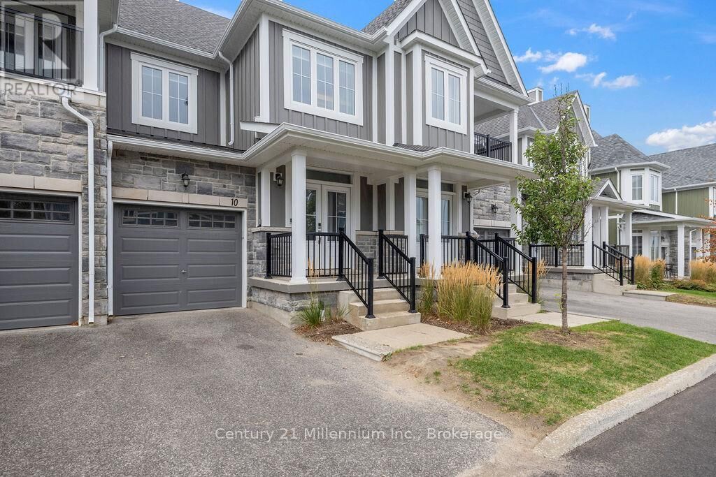 Property Photo:  218 Crosswinds Boulevard 10  ON L9Y 5S8 