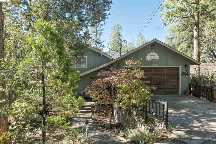 Property Photo:  18861 Lookout Dr  CA 95383 
