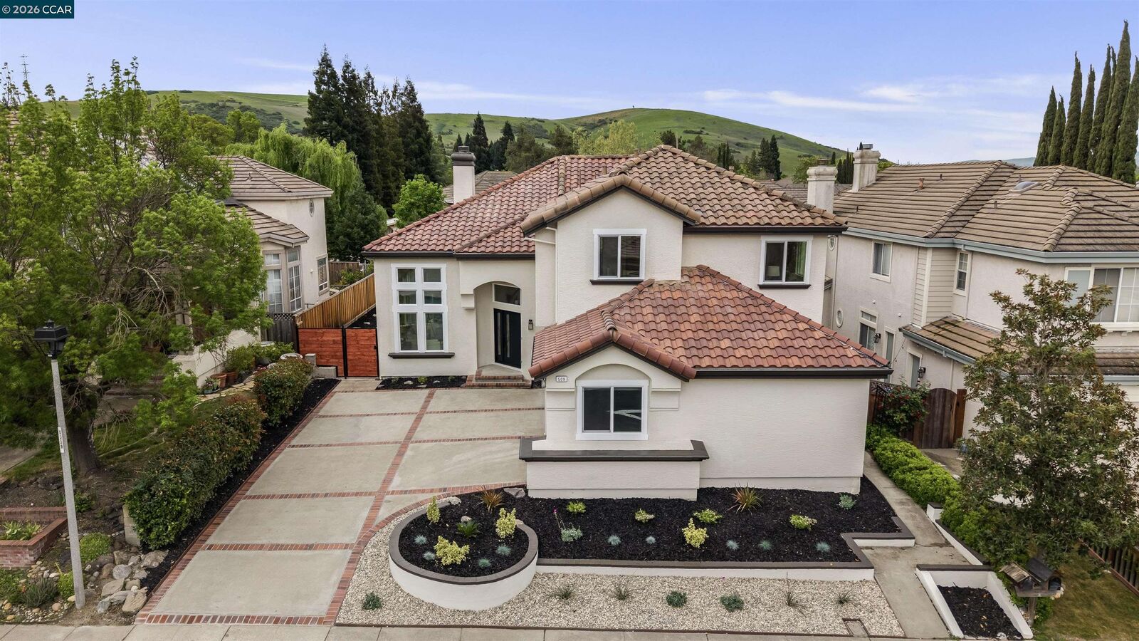 Property Photo:  509 Zenith Ridge Dr  CA 94506 