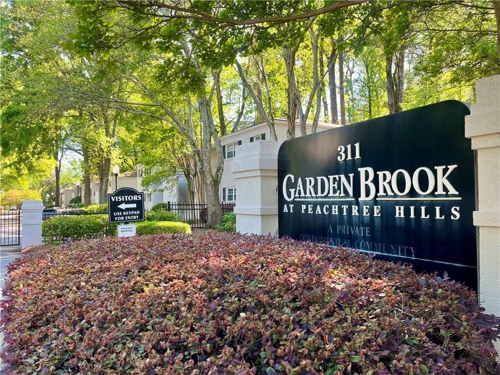 Property Photo:  311 Peachtree Hills Avenue NE 7A  GA 30305 