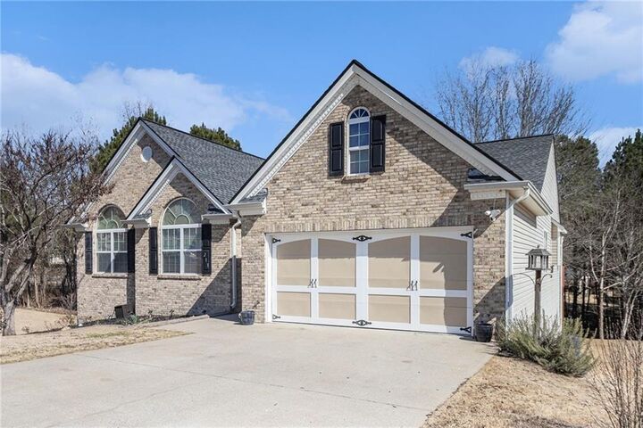 Property Photo:  213 Overlook Court  GA 30157 