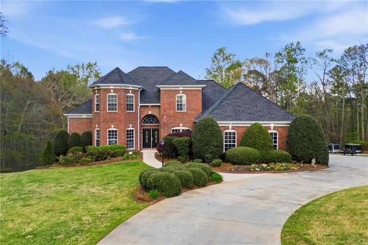 Property Photo:  5666 Chapel Hill Road  GA 30135 