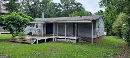 Property Photo:  201 Rogers Street  GA 30253 