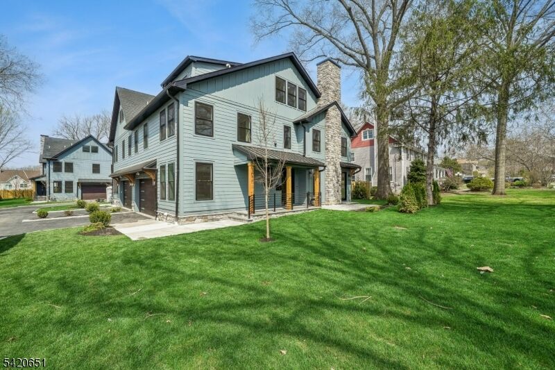 Property Photo:  491 Central Ave 1  NJ 07974 