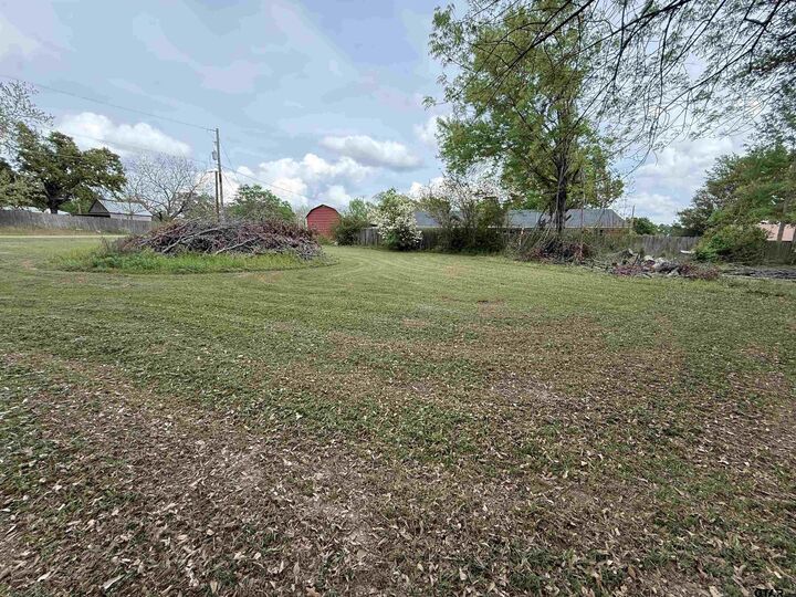Property Photo: 000 Beth Ln TX 75792