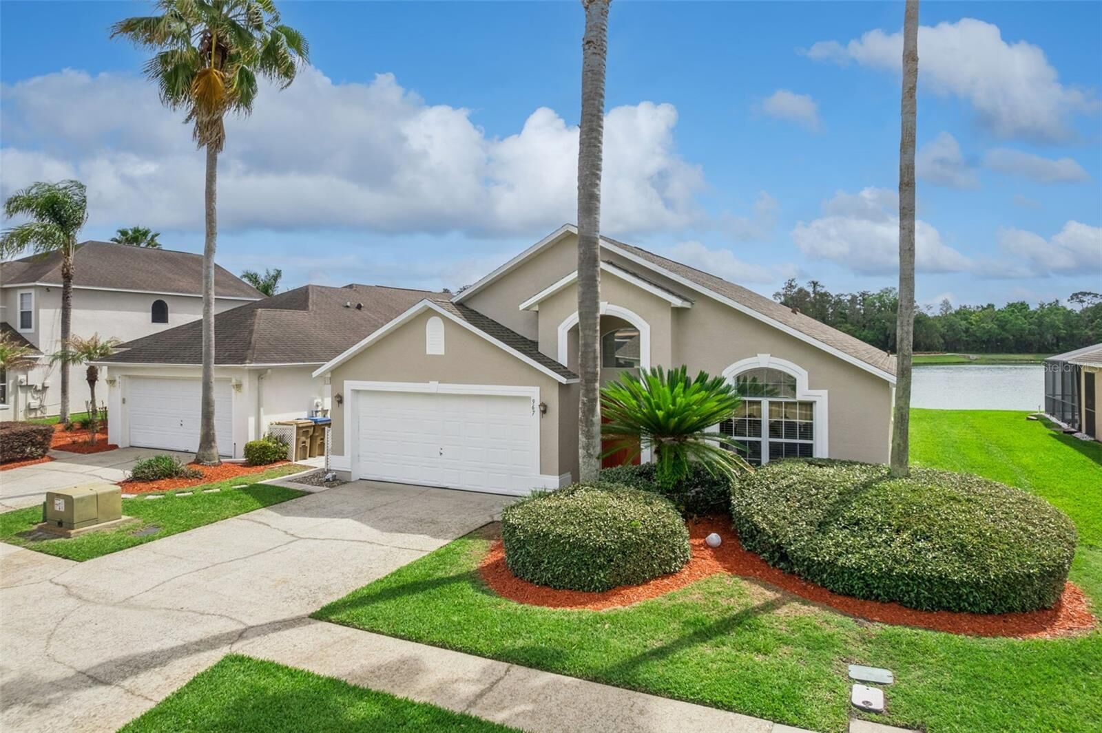 Property Photo:  967 Lake Berkley Drive  FL 34746 