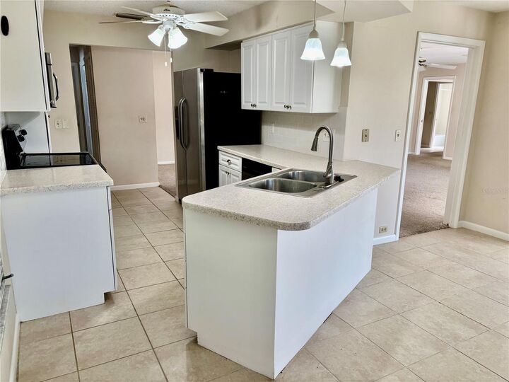 Property Photo:  6901 15th Avenue Drive W  FL 34209 