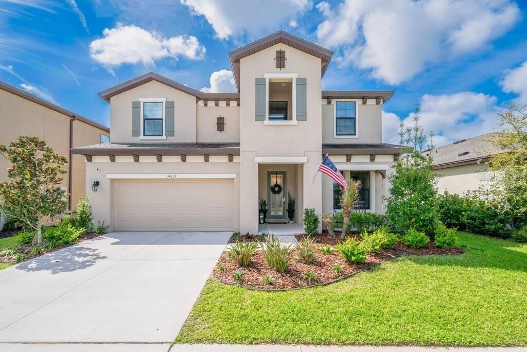 Property Photo: 14613 Red Castle Avenue FL 33547