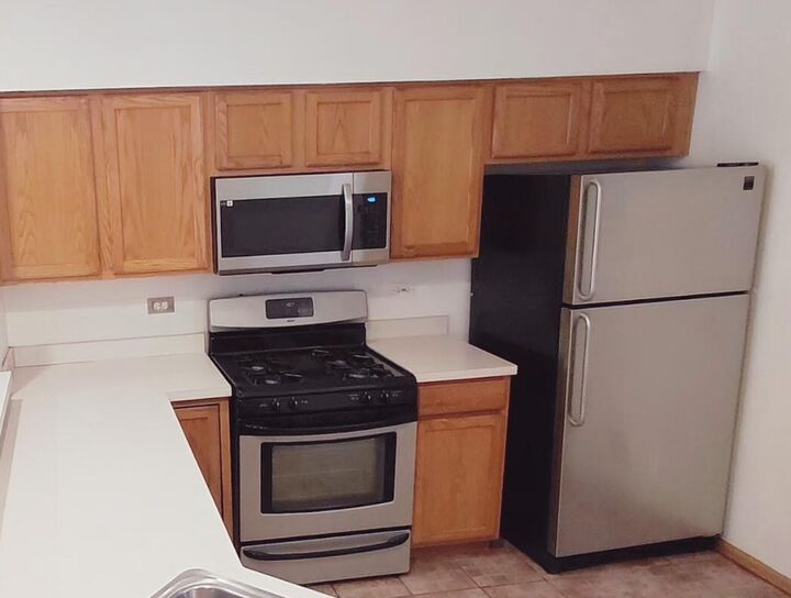 Property Photo:  2508 Carrolwood Road 2508  IL 60540 