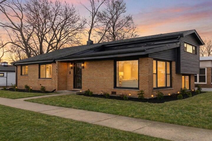 Property Photo:  15401 Ellis Avenue  IL 60419 