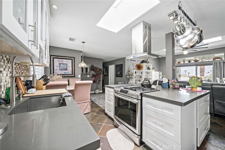 Property Photo:  39004 Knoll View Circle  CA 92234 