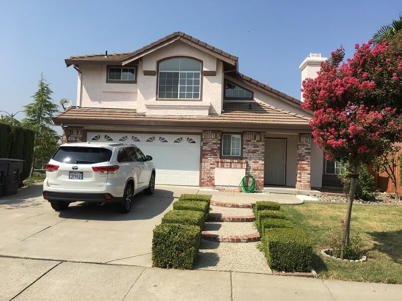 Property Photo: 1981 W Kavanagh Avenue CA 95376