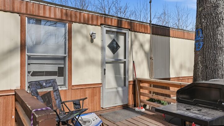 Property Photo:  306 Flowertown Rd  TN 37360 