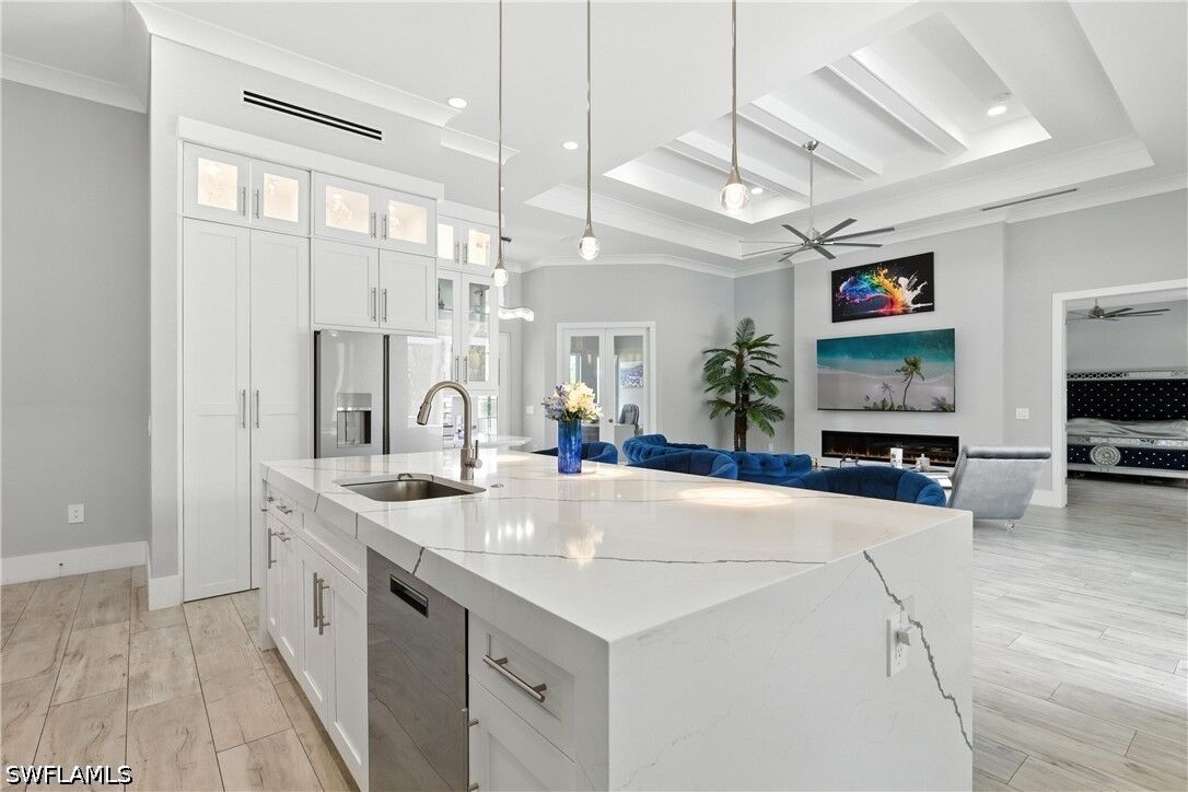 Property Photo:  1631 N Copeland Drive  FL 34145 