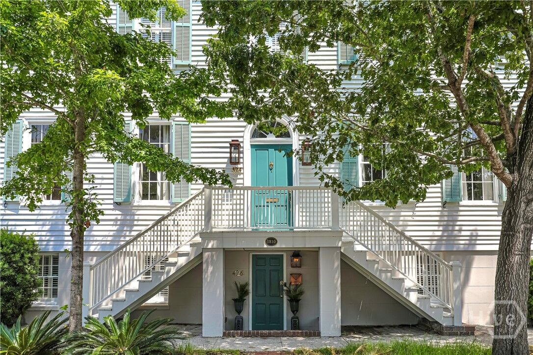 Property Photo:  424 E President Street  GA 31401 