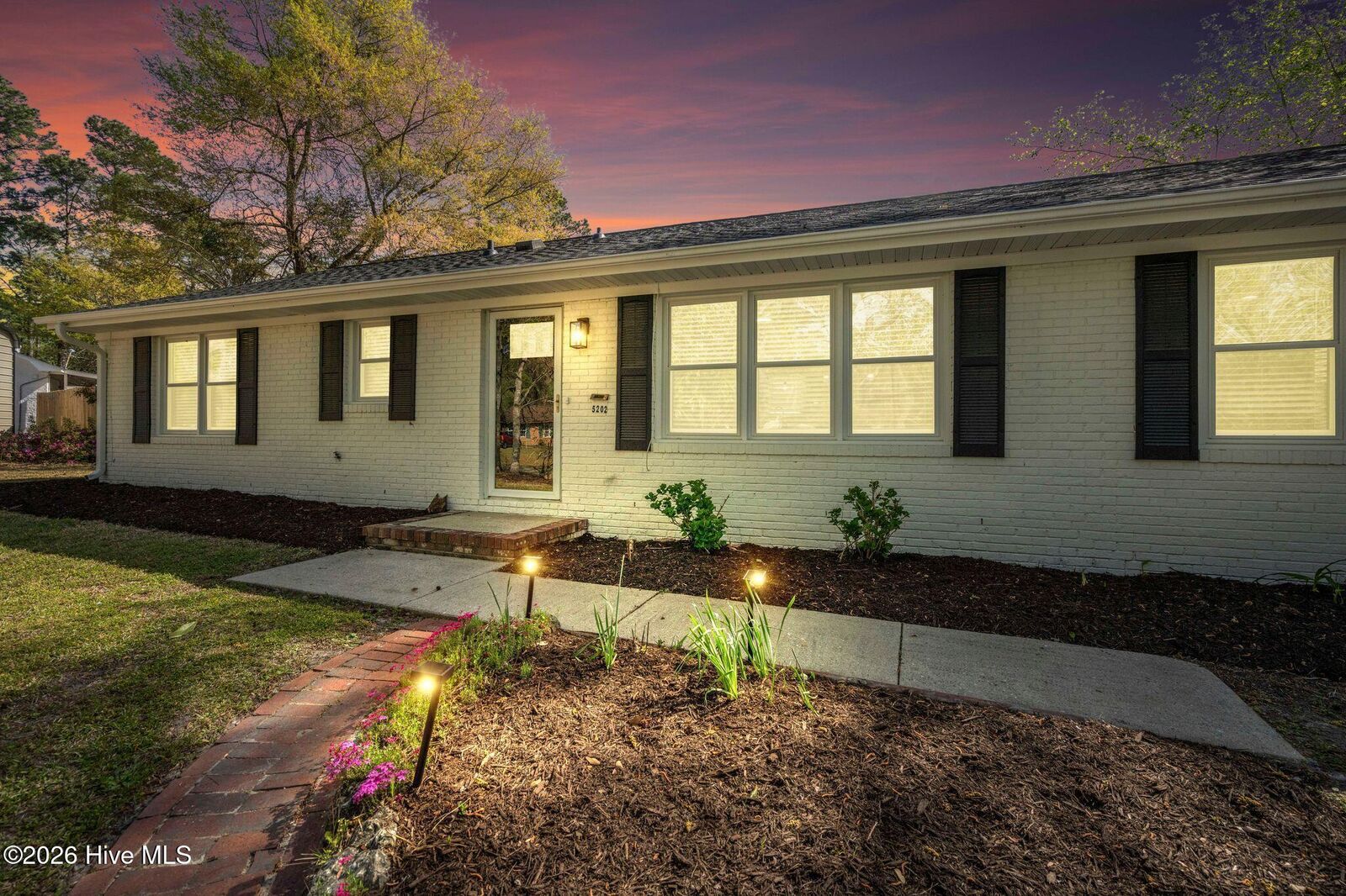 Property Photo:  5202 Fitzgerald Drive  NC 28405 