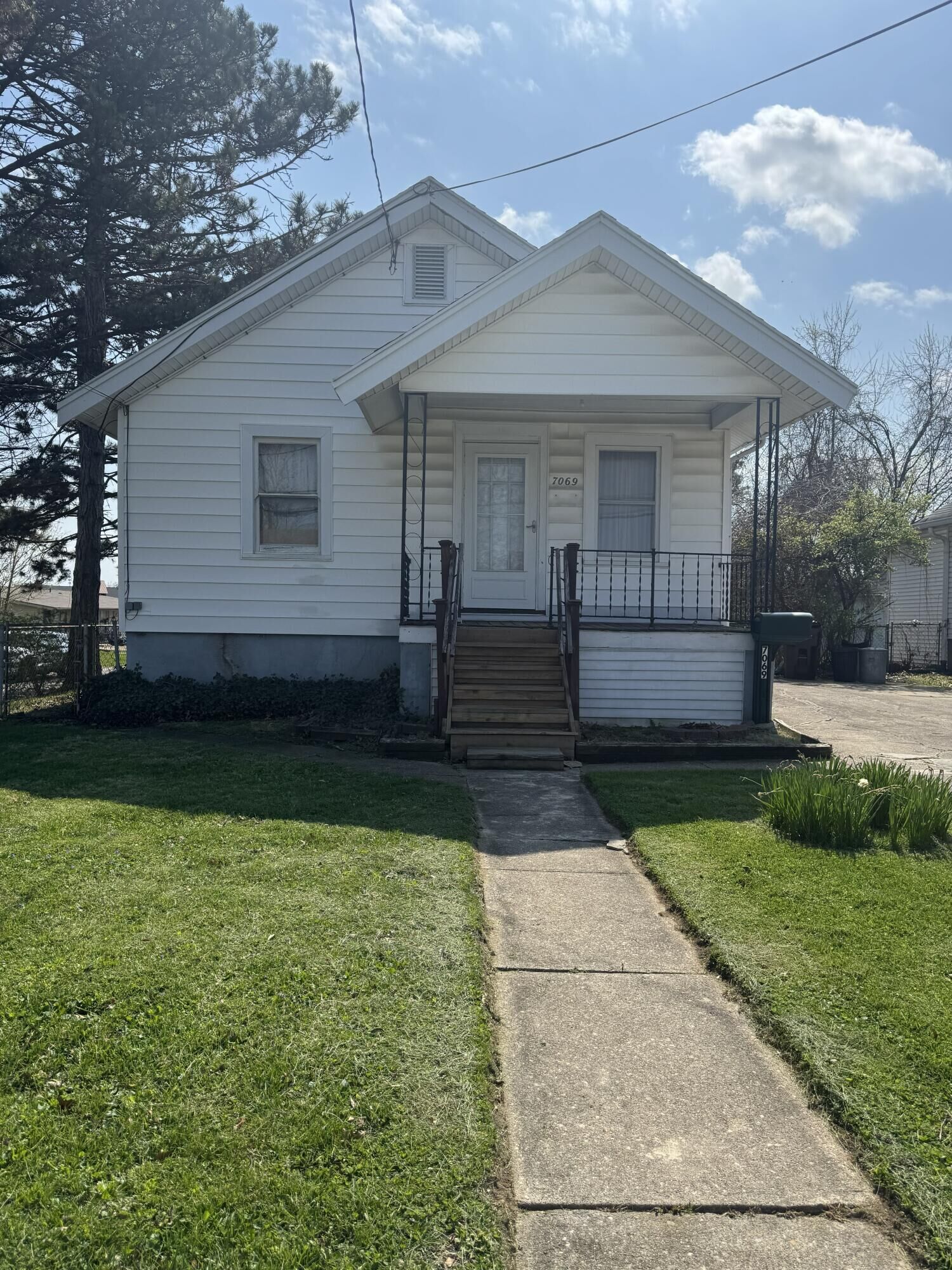 Property Photo: 7069 Curtis Avenue KY 41042