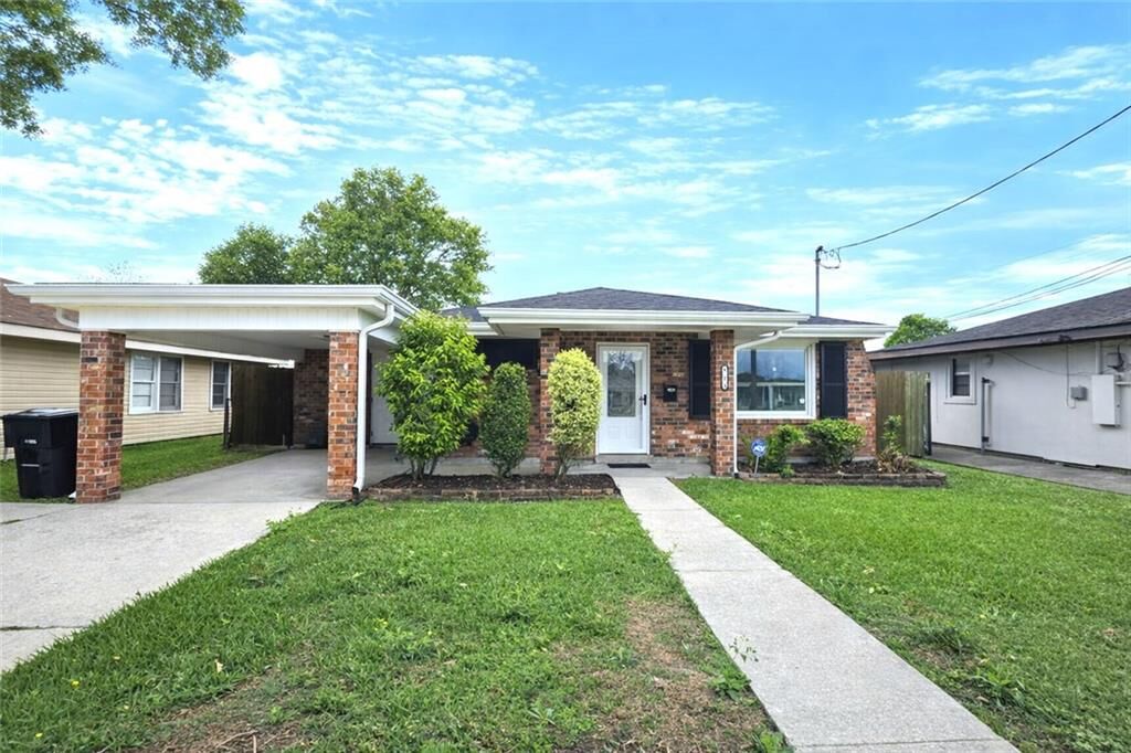 Property Photo:  113 Vista Drive  LA 70037 